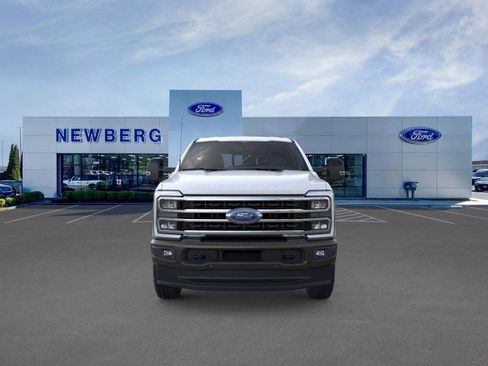 New 2025 Ford F250 King Ranch w/ FX4 Off-Road Package AWD/4WD image 2