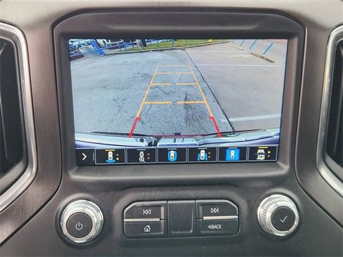 Used 2021 GMC Sierra 1500 AT4 w/ AT4 Premium Package image 17