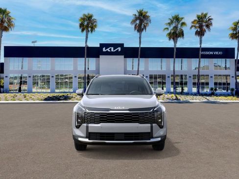 New 2026 Kia Sportage EX FWD image 2