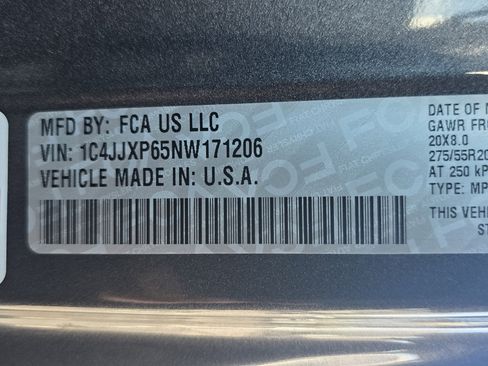 Used 2022 Jeep Wrangler Unlimited Sahara image 38