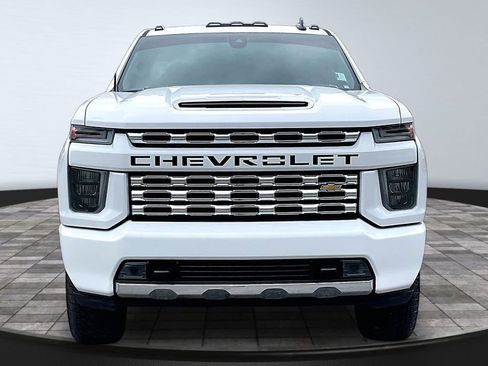 Used 2023 Chevrolet Silverado 2500 Custom w/ Custom Value Package AWD/4WD image 3