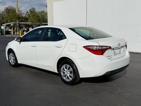 Used 2015 Toyota Corolla L image 3