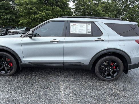 Used 2023 Ford Explorer ST w/ Equipment Group 401A AWD/4WD image 12