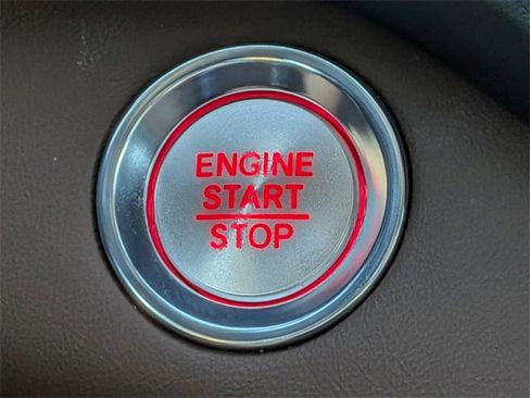 Certified 2025 Acura RDX w/ Technology Package image 34