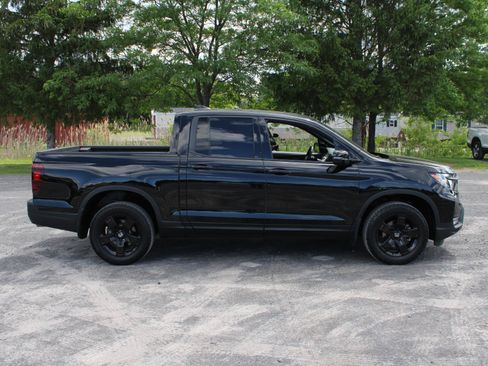 Certified 2024 Honda Ridgeline Black Edition image 4