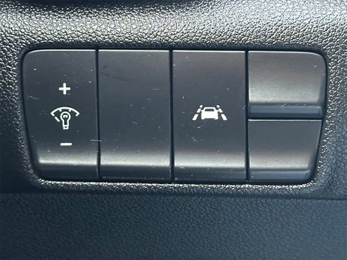 Used 2021 Kia Sportage LX image 20