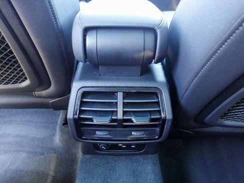 Used 2025 Audi Q3 2.0T Premium Plus w/ Premium Plus Package image 26