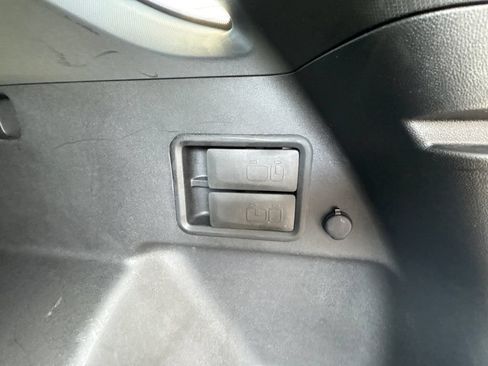 Used 2022 Chevrolet Equinox RS AWD/4WD image 57