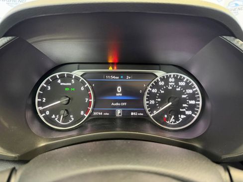 Used 2024 Nissan Sentra SV image 34