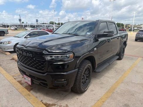 Used 2026 RAM 1500 Lone Star AWD/4WD image 3