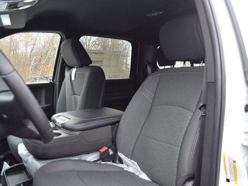 New 2026 RAM 5500 Tradesman image 15