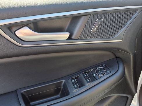 Used 2024 Ford Edge SEL w/ Convenience Package AWD/4WD image 18