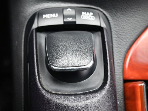 Used 2010 Lexus RX 450h AWD image 16