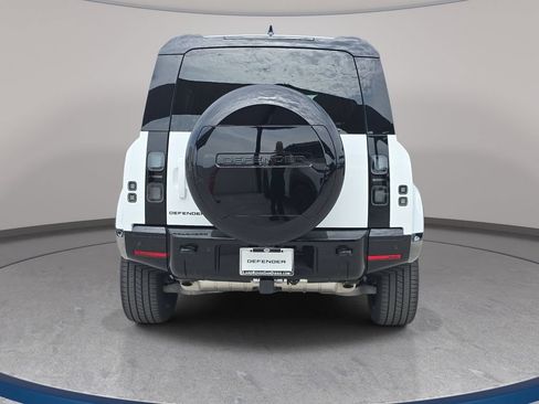 New 2026 Land Rover Defender 110 X-Dynamic SE AWD/4WD image 6