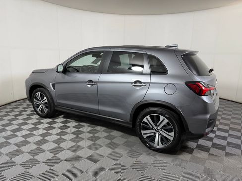 Used 2025 Mitsubishi Outlander Sport SE AWD/4WD image 2