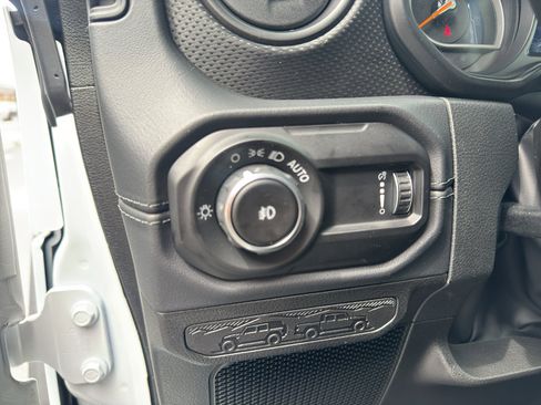 New 2026 Jeep Wrangler Unlimited Rubicon AWD/4WD image 21