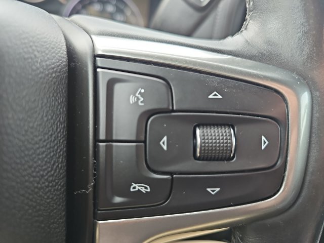 Used 2020 Chevrolet Silverado 1500 RST AWD/4WD image 27