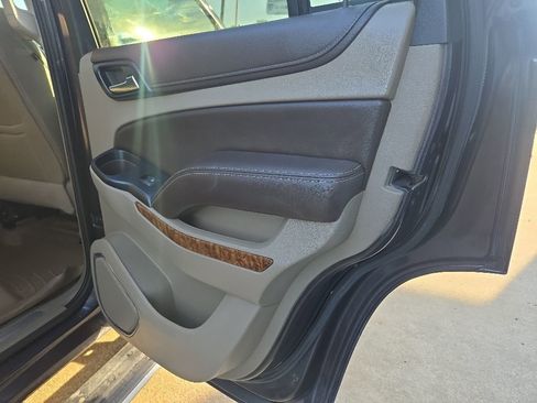 Used 2018 Chevrolet Tahoe Premier AWD/4WD image 82