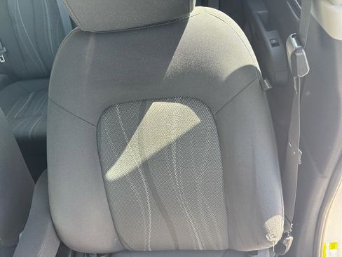 Used 2014 Chevrolet Sonic LT image 26