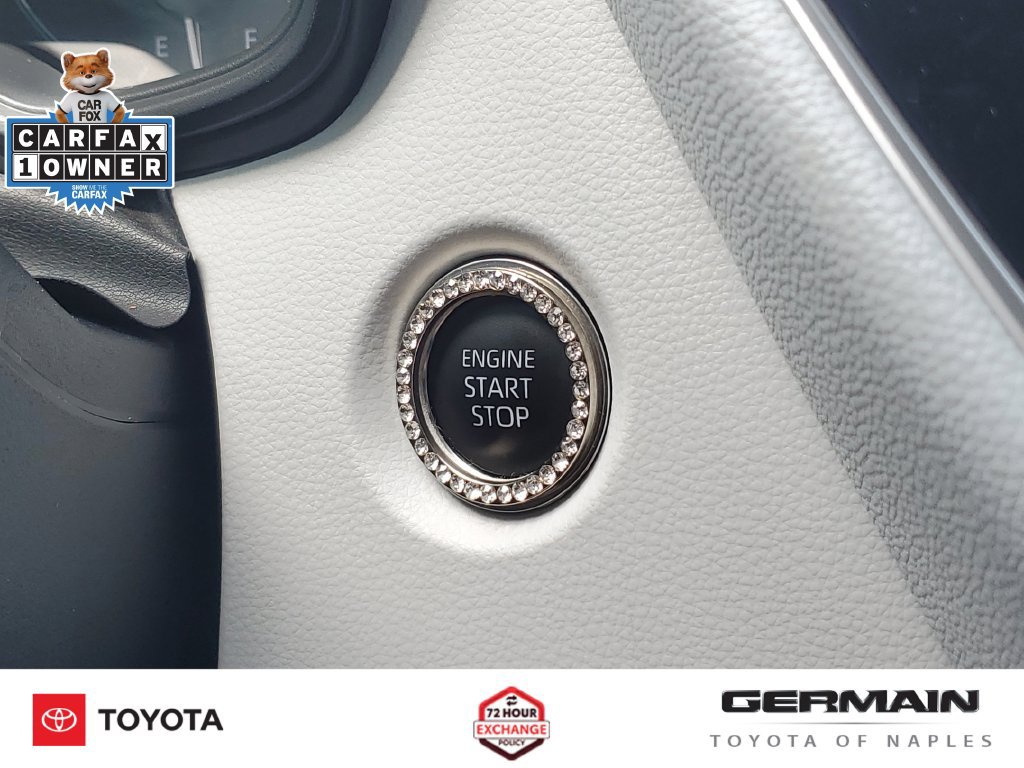 Used 2024 Toyota Corolla SE FWD image 33