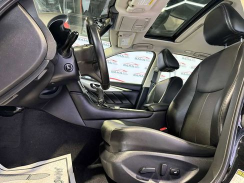 Used 2022 INFINITI Q50 Luxe w/ Cargo Package image 12