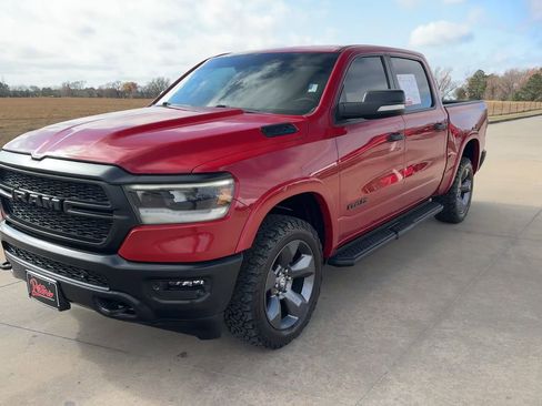 Used 2022 RAM 1500 Big Horn w/ Built-to-serve Edition image 3