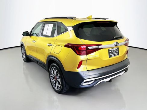 Used 2021 Kia Seltos SX w/ SX Sunroof Package AWD/4WD image 5