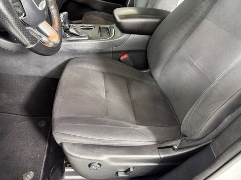 Used 2019 Dodge Durango GT image 12
