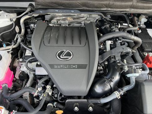 Used 2024 Lexus RX 350 AWD w/ Accessory Package (K3) image 17