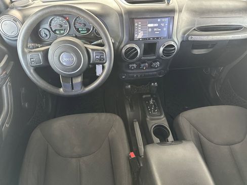 Used 2017 Jeep Wrangler Sport AWD/4WD image 15