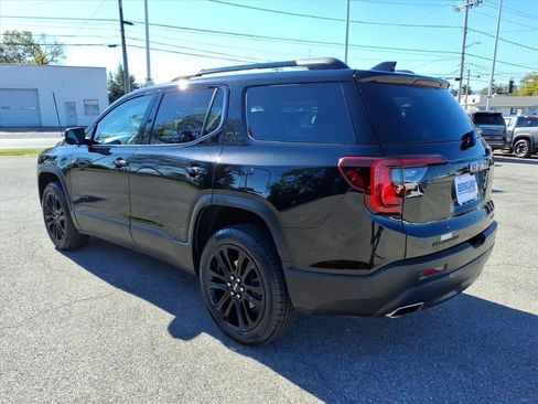 Used 2023 GMC Acadia SLE w/ Driver Convenience Package image 6