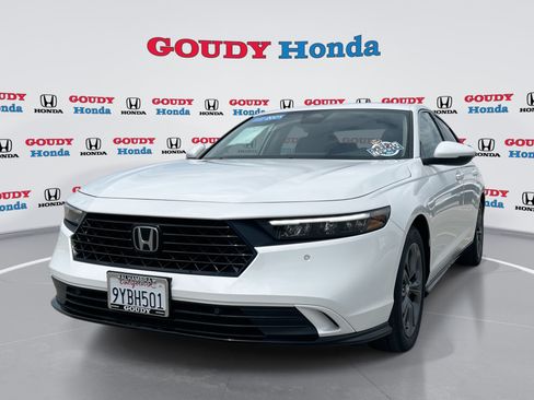 Certified 2025 Honda Accord EX-L image 1