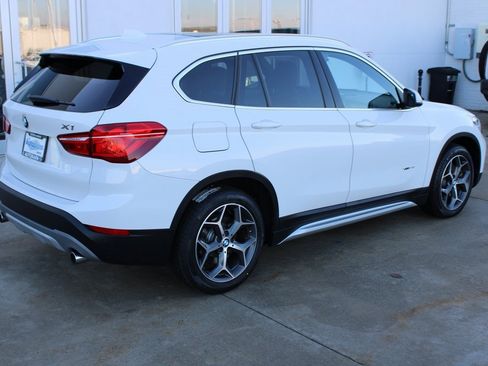 Used 2017 BMW X1 xDrive28i image 6