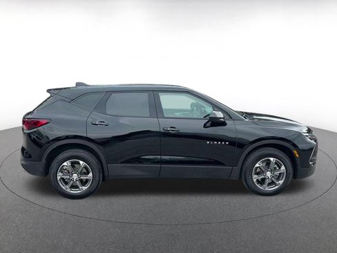 Used 2026 Chevrolet Blazer LT FWD image 13