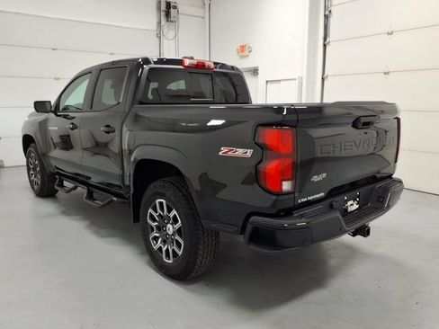 Used 2026 Chevrolet Colorado Z71 w/ Technology Package AWD/4WD image 5