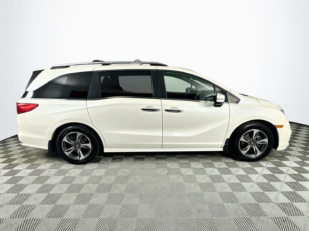 Used 2018 Honda Odyssey Touring image 8