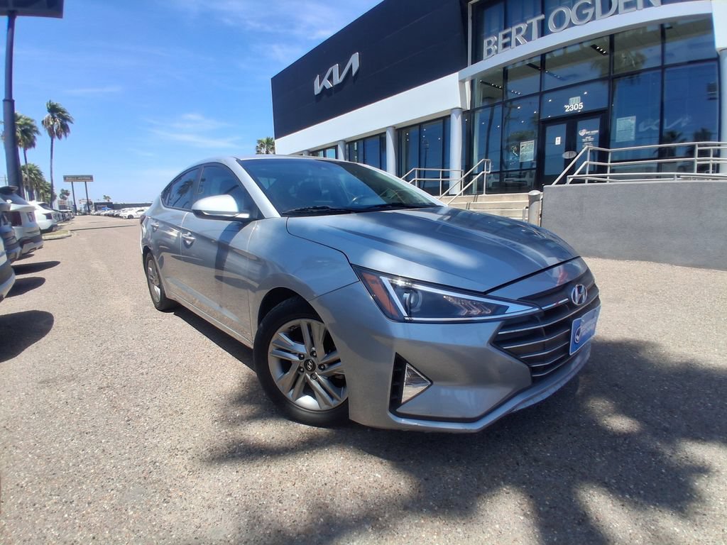 Used 2020 Hyundai Elantra Value Edition w/ Cargo Package (C1) FWD image 1