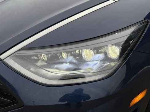 Used 2022 Hyundai Sonata Limited image 25