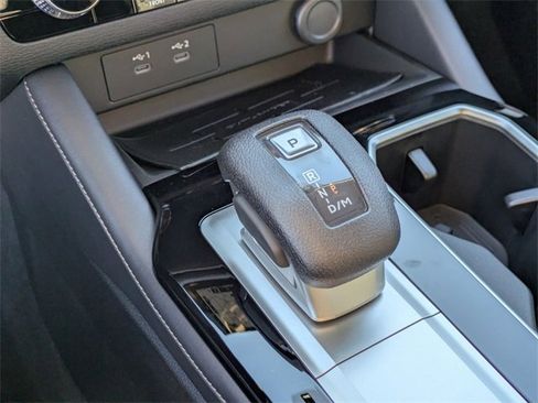 New 2025 Mitsubishi Outlander ES image 23