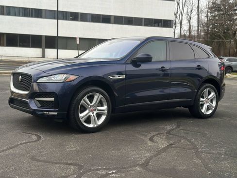 Used 2017 Jaguar F-PACE R-Sport AWD/4WD image 4