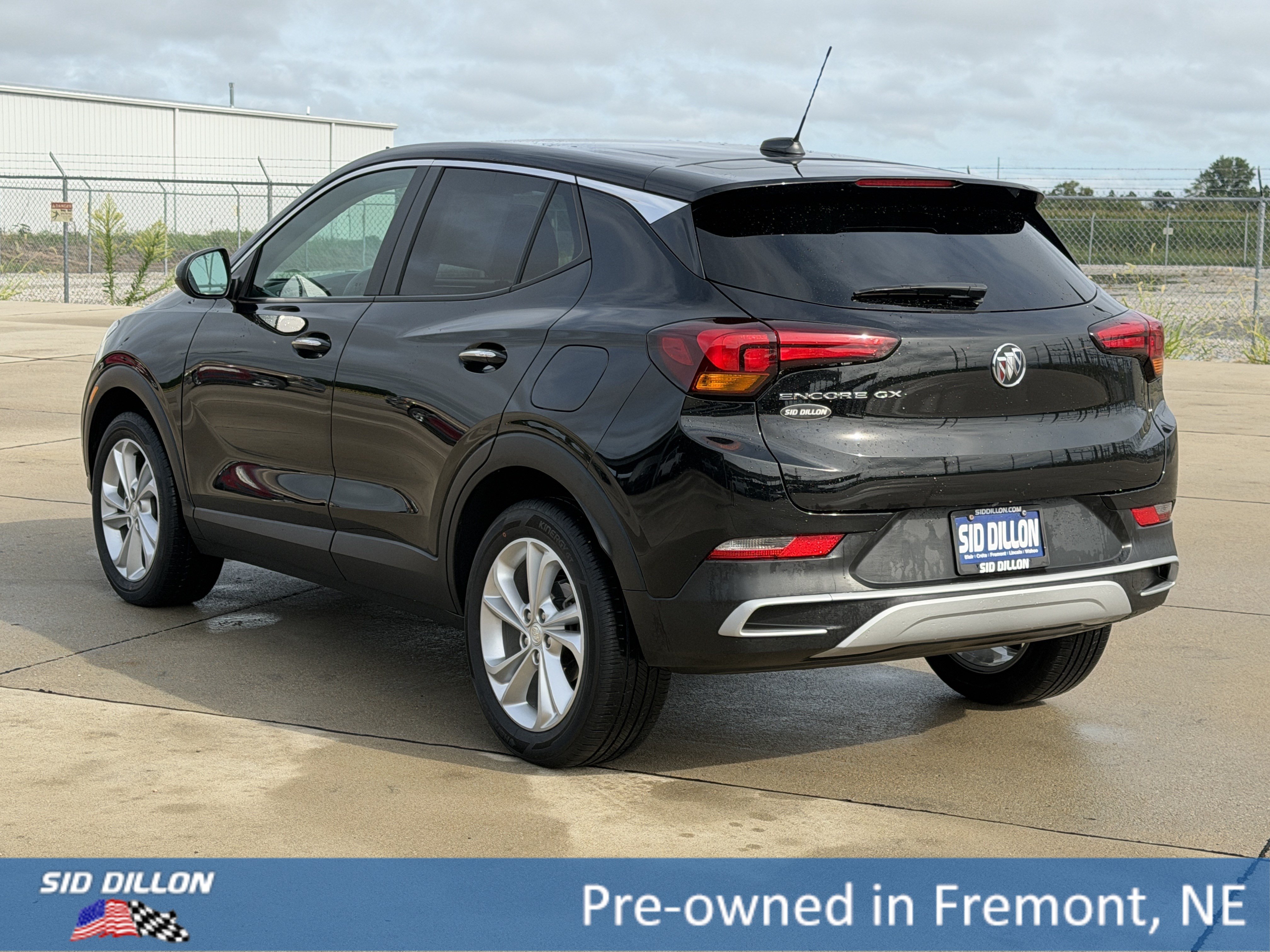 Certified 2023 Buick Encore GX Preferred w/ Cold Weather Comfort Package FWD image 6