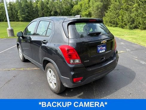 Used 2020 Chevrolet Trax LS FWD image 5