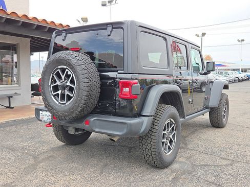 Used 2024 Jeep Wrangler Unlimited Rubicon w/ Convenience Group image 4