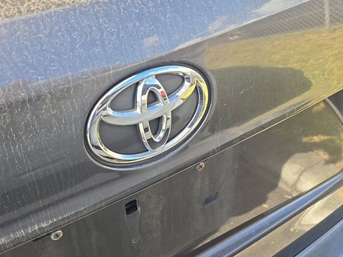 Used 2020 Toyota Highlander XLE image 5