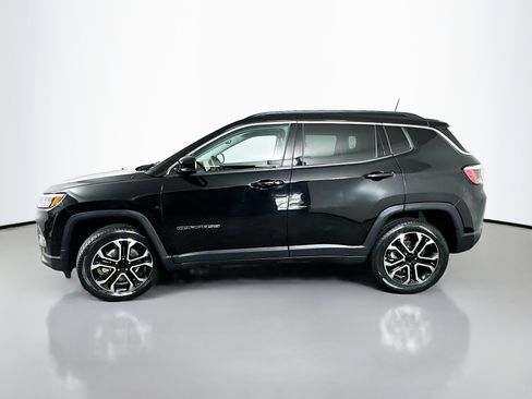 Used 2022 Jeep Compass Limited AWD/4WD image 4