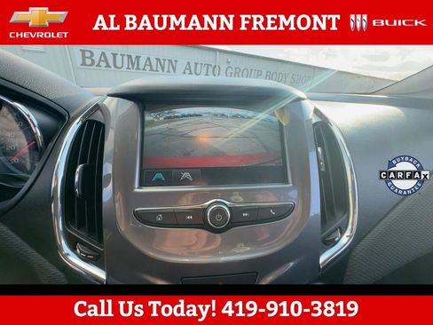 Used 2018 Chevrolet Cruze LT FWD image 23