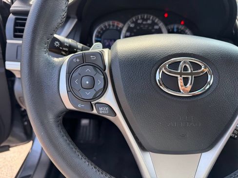 Used 2012 Toyota Camry SE FWD image 26