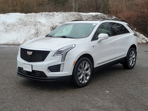 Certified 2021 Cadillac XT5 Sportv image 1