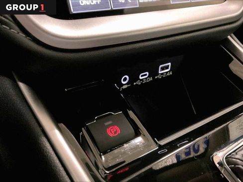 Used 2025 Subaru Legacy Premium image 33