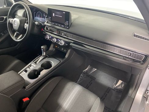 Used 2024 Honda Civic Sport image 32